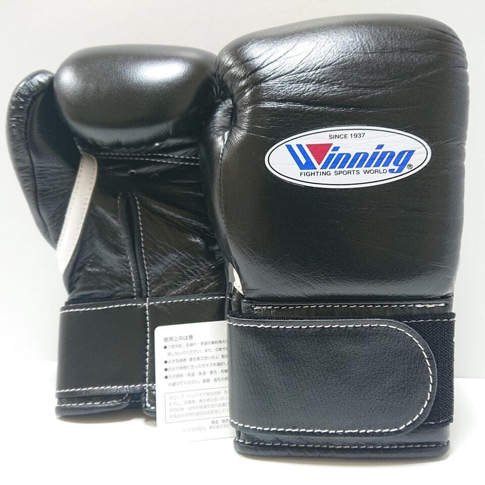 Winning ボクシンググローブ 8 oz 黒ウイニング