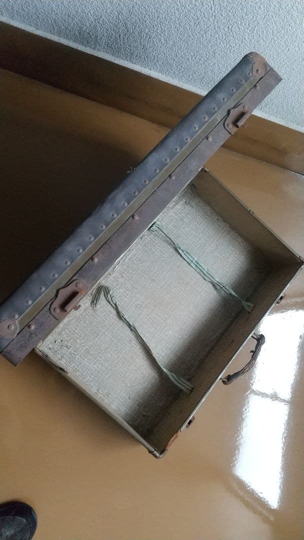 旧日本軍　陸軍　軍医　トランクケース　遺品