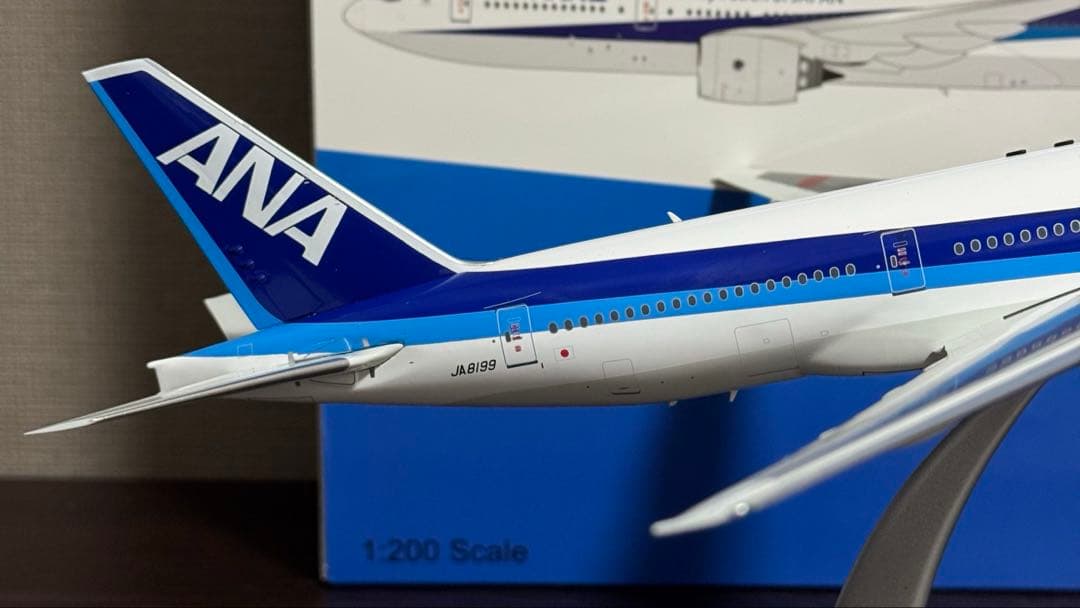 a*p様 レア B-Models ANA B777-200 JA8199 1/2