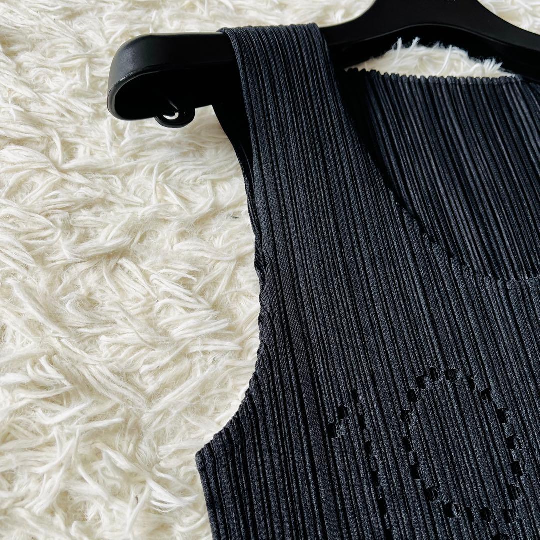 【希少✨】プリーツプリーズ　タンクトップ　パンチングロゴ　1998　大きいサイズ