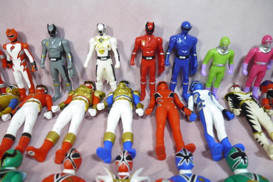 スーパー戦隊シリーズ　ソフビヒーロー　など　100体セット