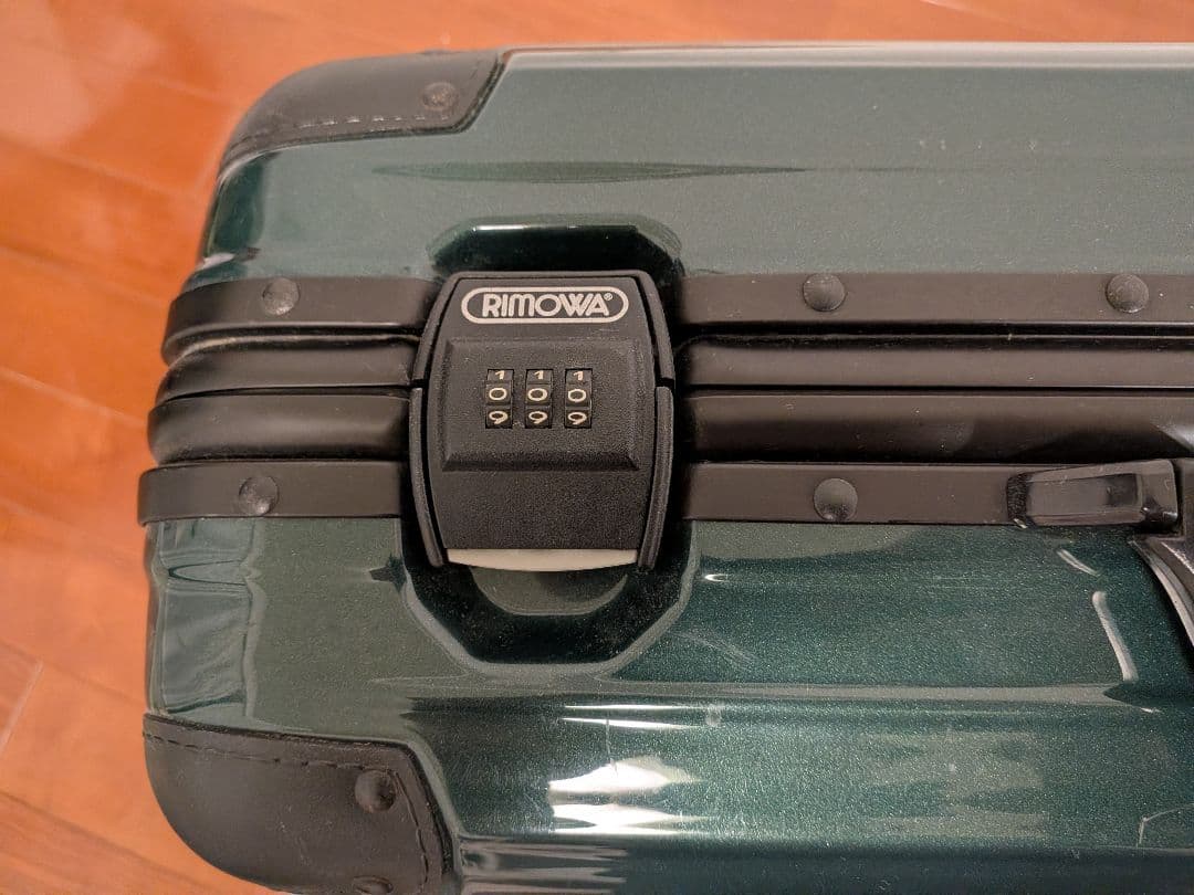 リモワ RIMOWA サンバノヴァ 機内持ち込みサイズ