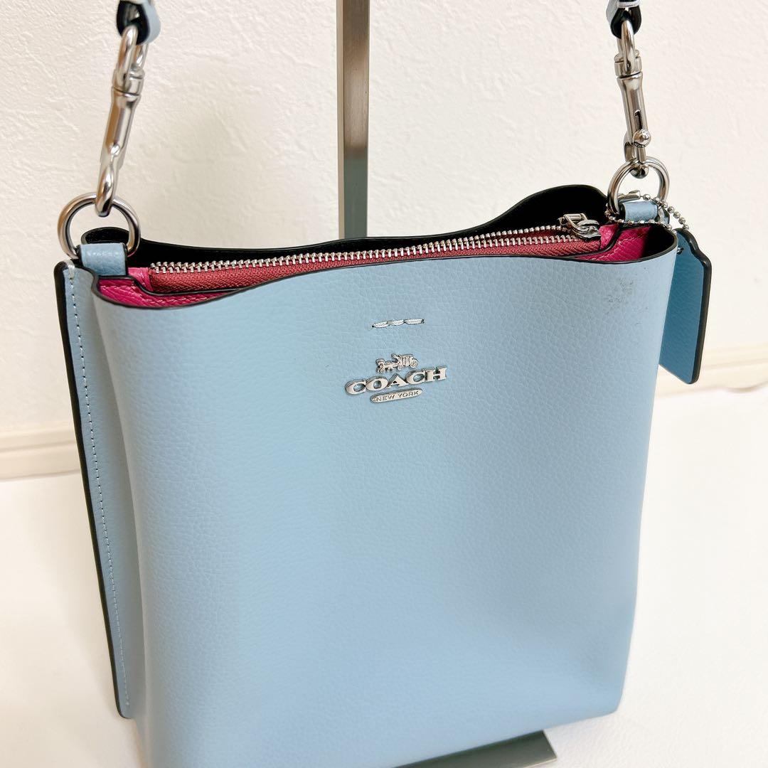 極美品 コーチ モリー バケットバッグ 22 2way レザー ショルダー 水色