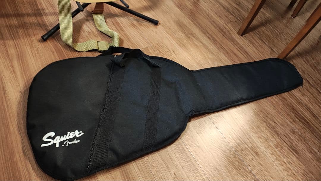 Squier FAT Telecaster Standard バタースコッチ