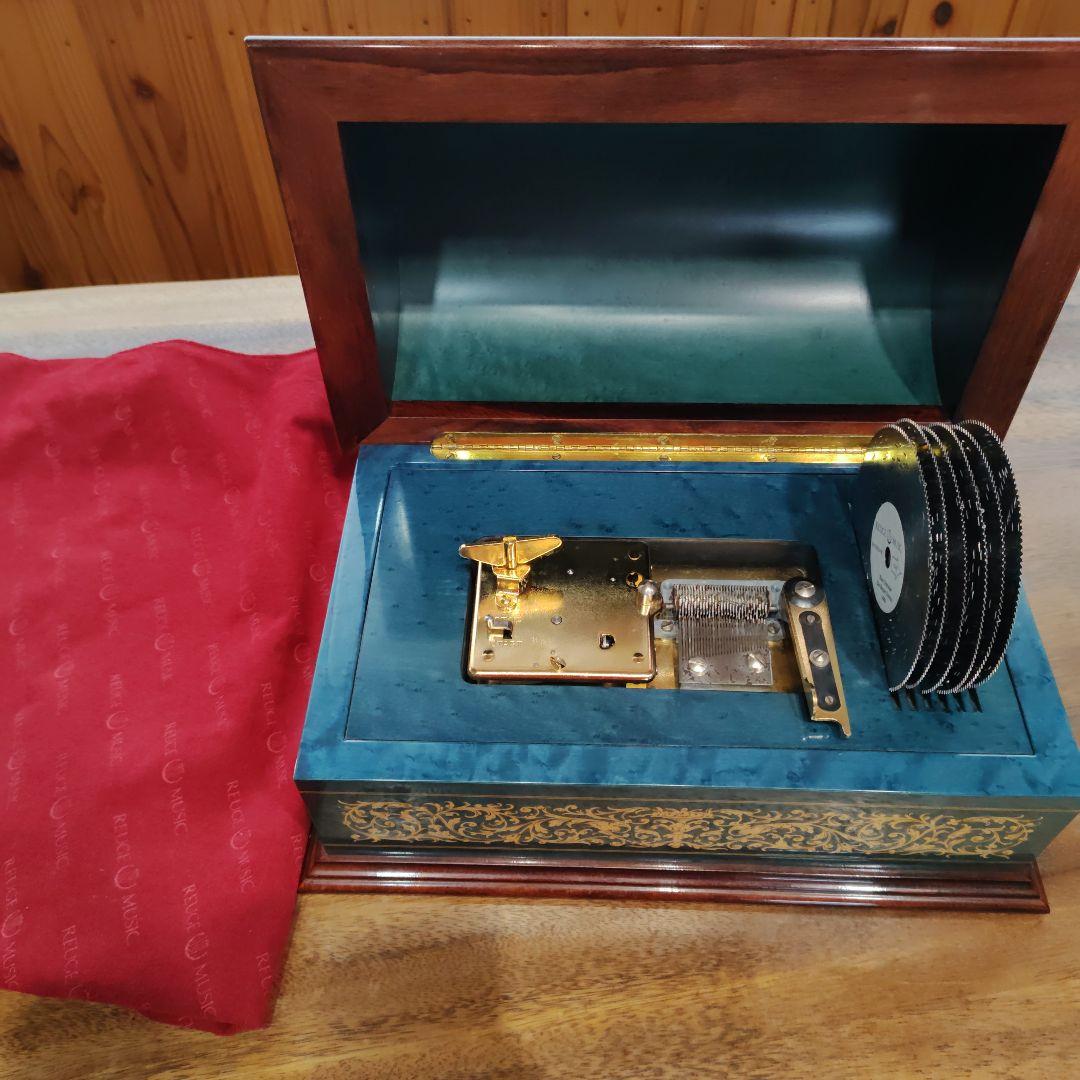 リュージュ青と金の装飾 木製オルゴール