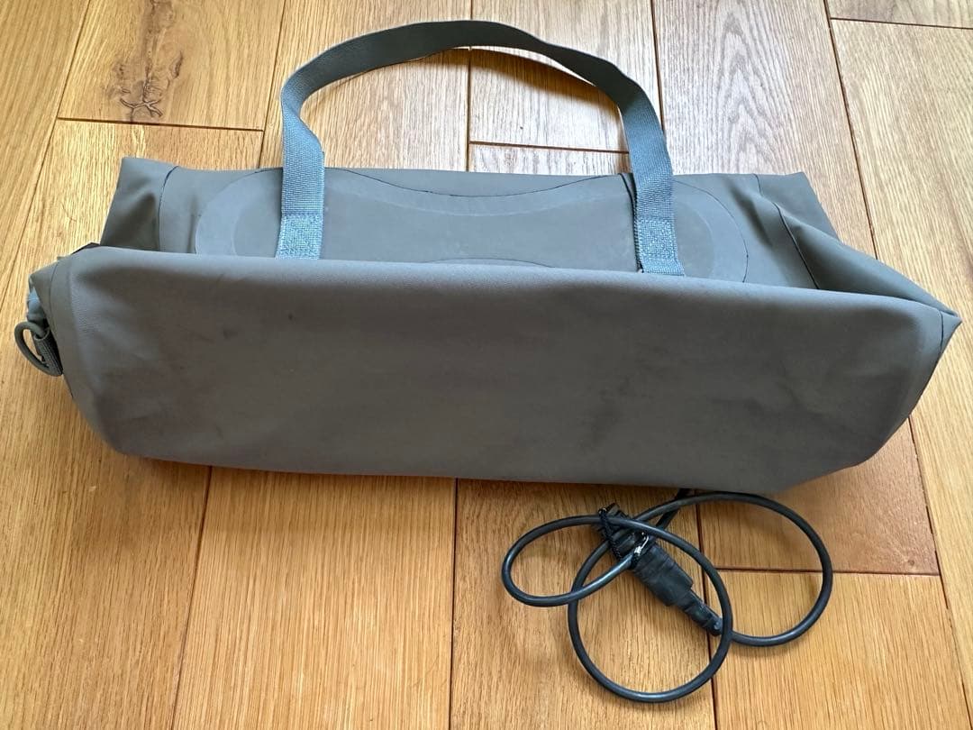 週末値下げ✨アメリカンブランド☆WATERSHED☆ミリタリー バッテリーバック