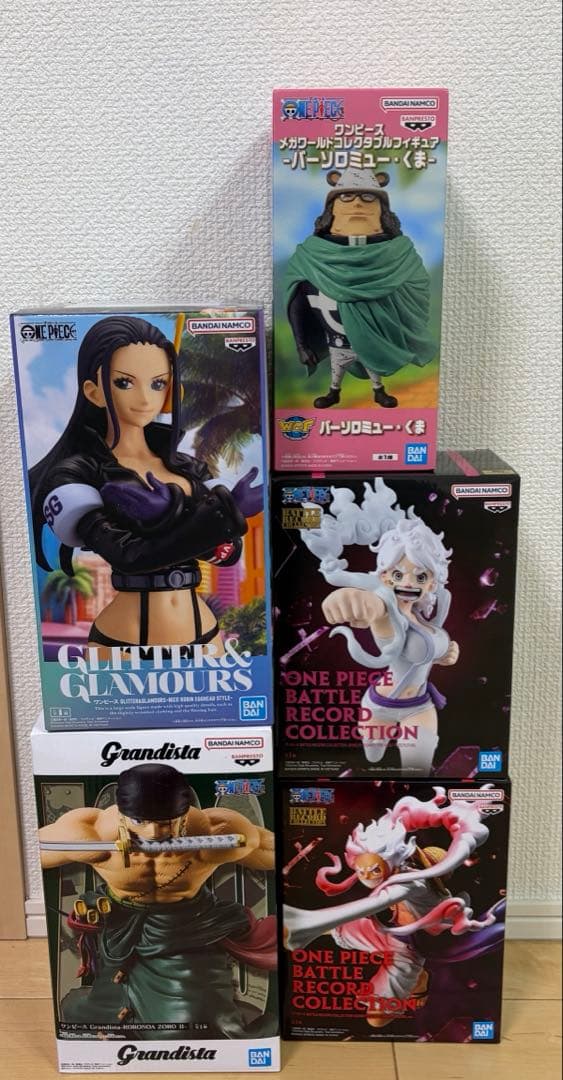 ワンピースフィギュア 5体まとめ売り ロビン ゾロ くま ボニー ルフィ