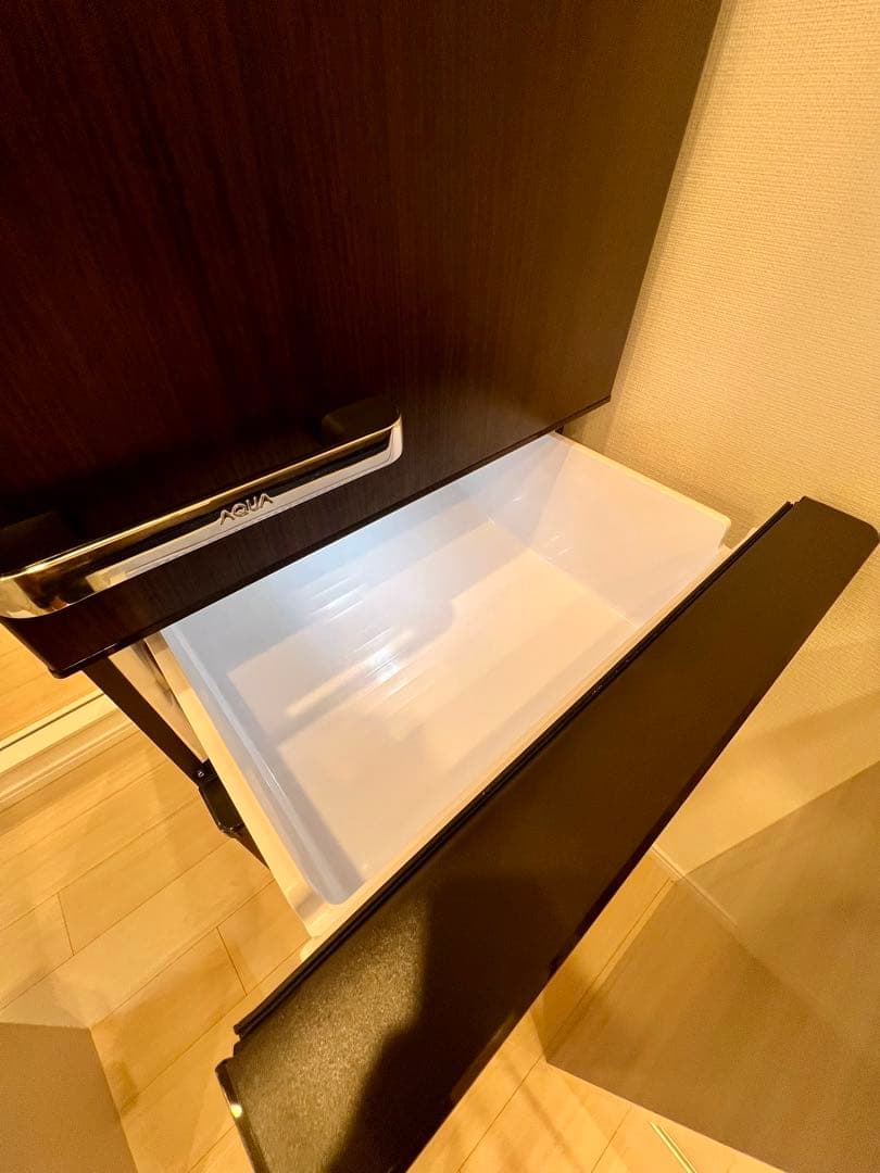 m*様 【12日まで値下げ】AQUA 大容量冷蔵庫 AQR-V43J (T) 4