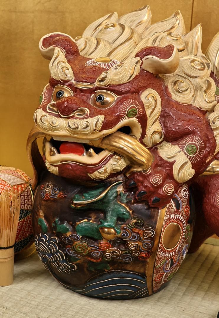 九谷焼 八幡釜 須栄義 獅子 龍玉 置物 床飾 縁起物 高さ35