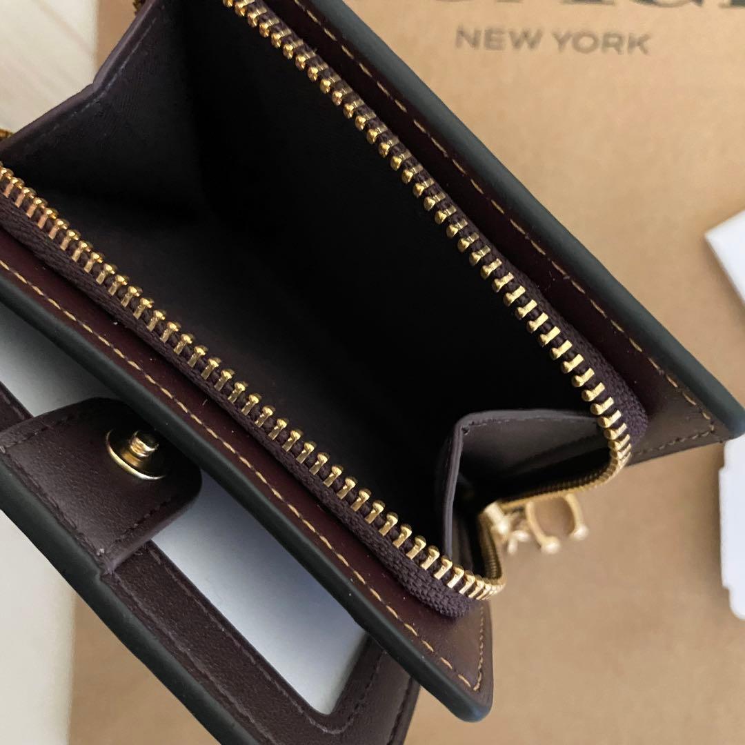 COACH コーチ 折り財布 カーキ 二つ折り財布 星柄 財布 L108812990