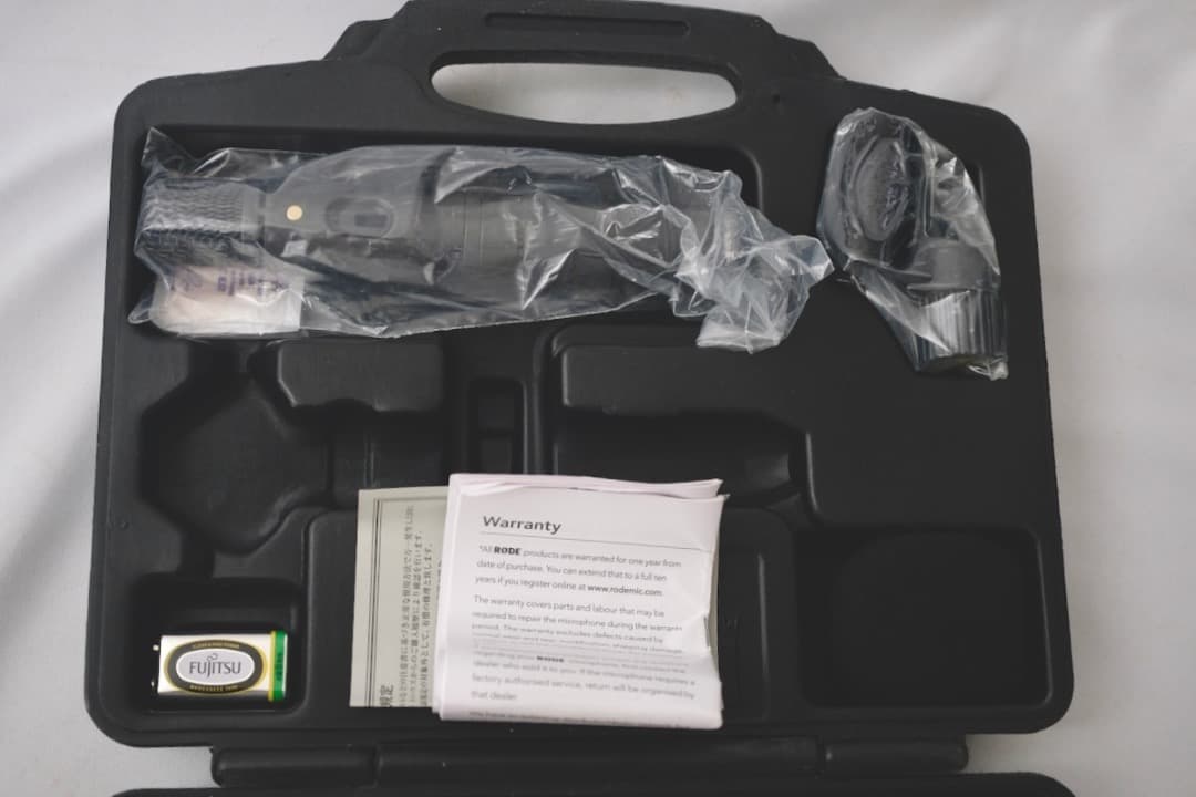 RODE M3 コンデンサーマイク 電池稼働可 ケース付