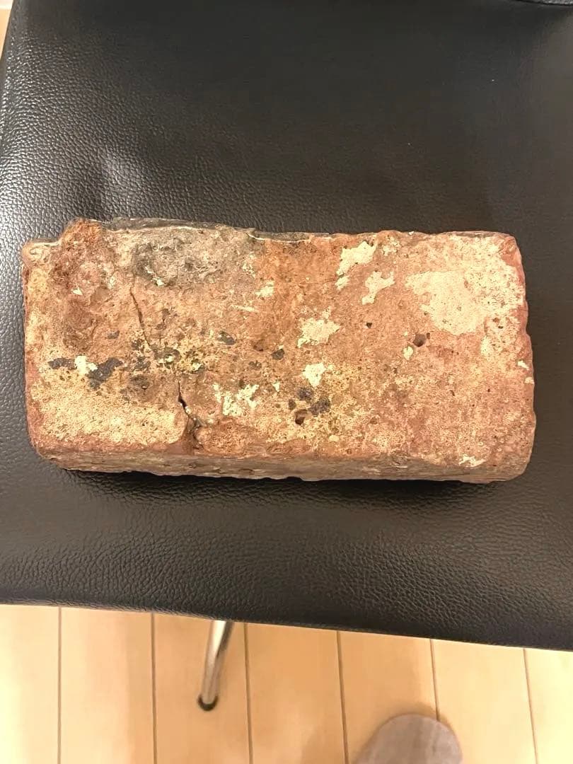 ビートルズ キャヴァーンクラブ LIVEハウス 解体レンガ5000分の1