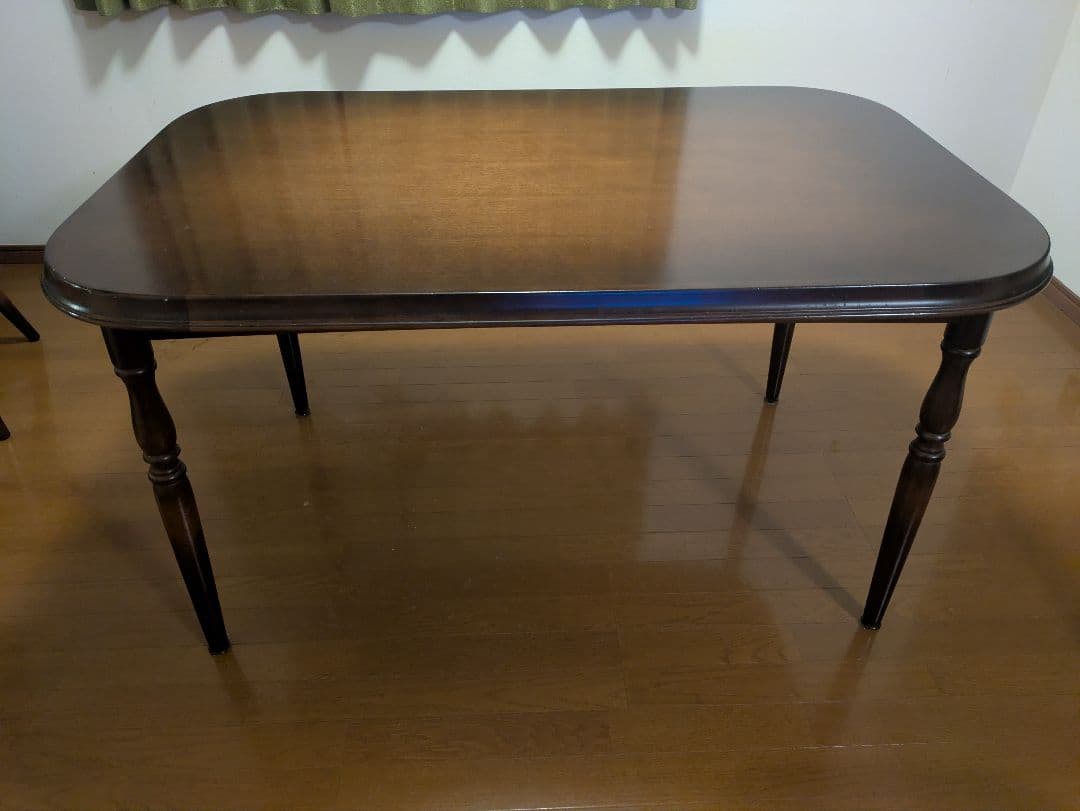 11日に終了します飛騨産業　ダイニングテーブル