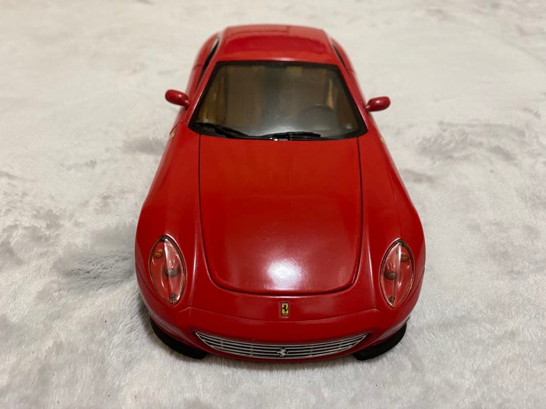 ミニカー HOTWHEELS Ferrari 612 SCAGLIETTI 1/18