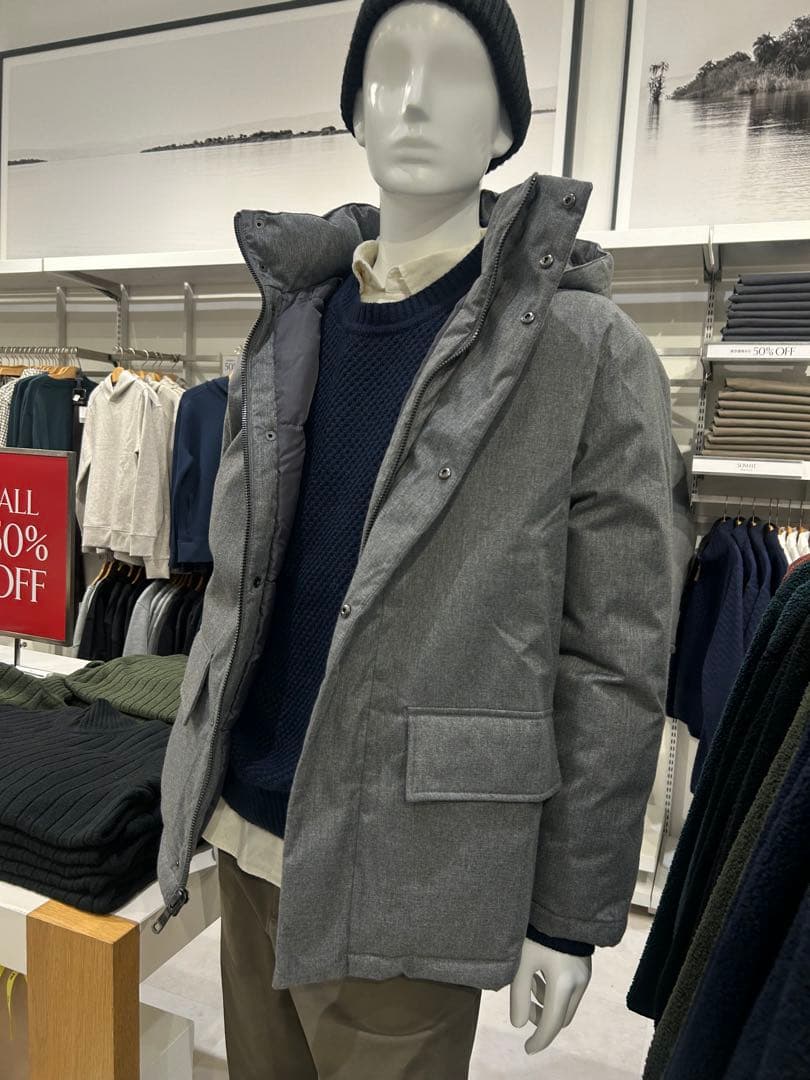 美品　BANANA REPUBLIC フーデッドパファー　 Mサイズ