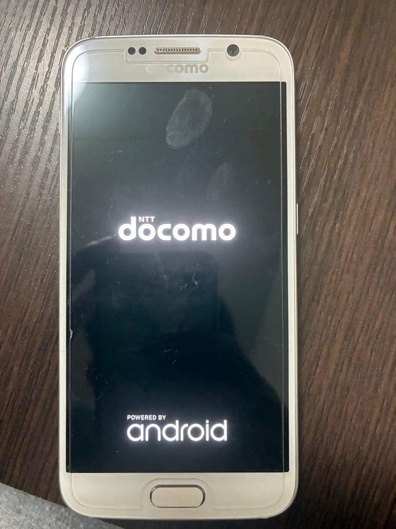 docomo Galaxy S7 ホワイト 本体 - メルカリ