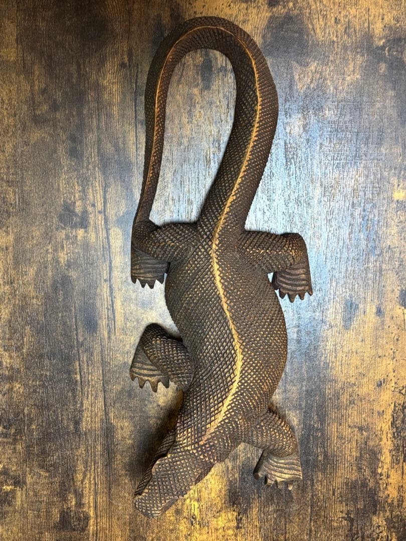 木彫 恐竜 オロロティタン 頭骨模型 1/10スケール 木彫 恐竜 オロロ