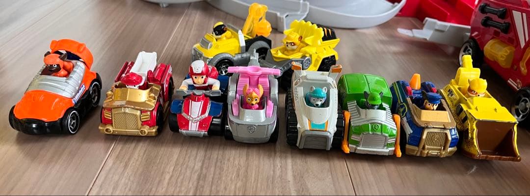 ミニカージオラマ：1/43 木造パーゴラ付ガレージ（ダークブルー）／即