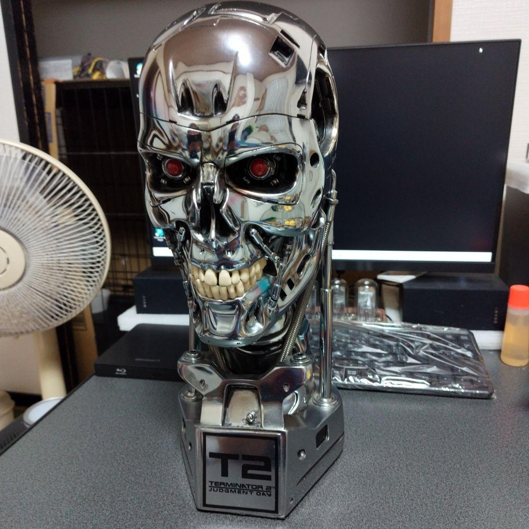 サイドショウ　ターミネーター2　T-800　エンドスケルトン1/1ヘッドレプリカ