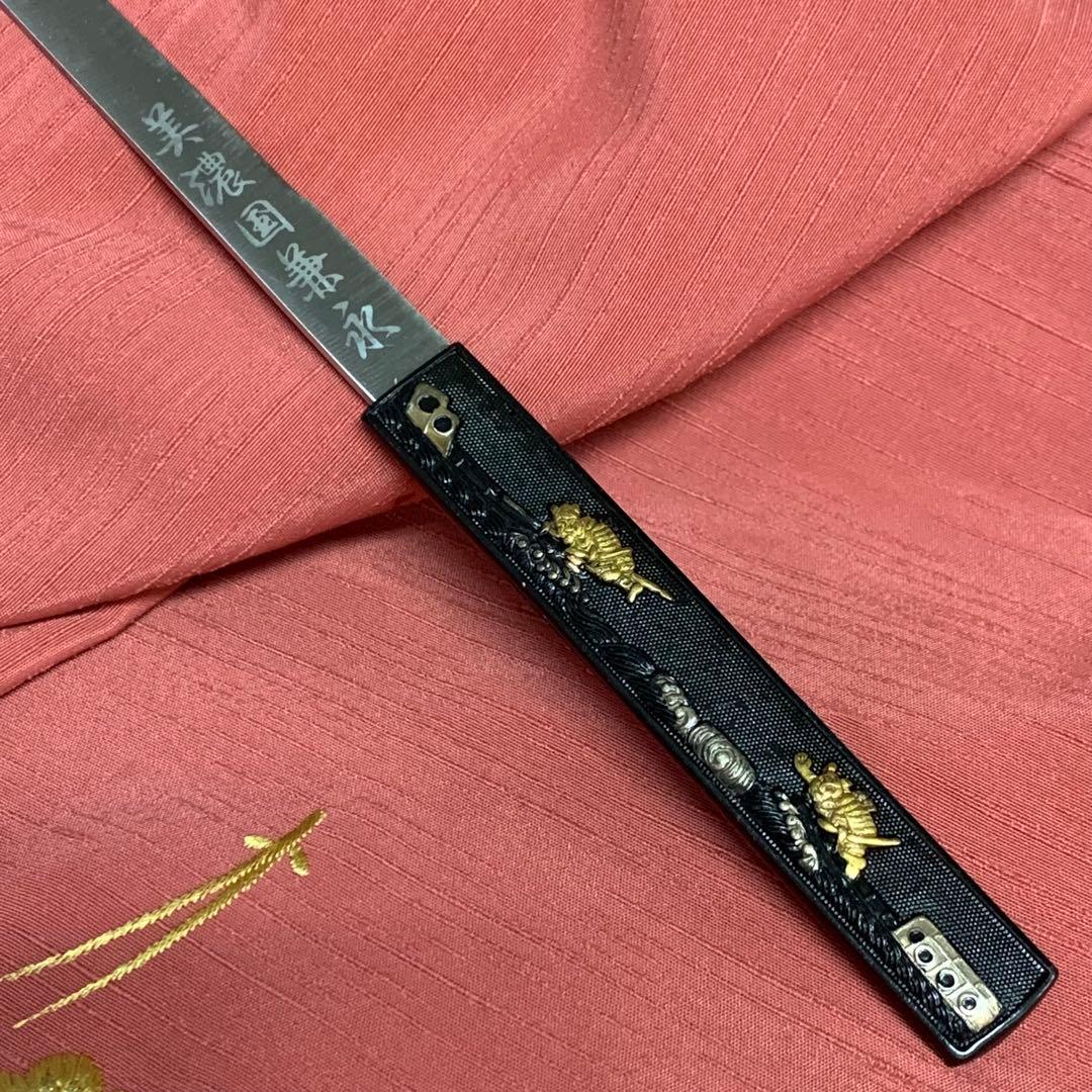 【新品・未使用】虎 装飾刀 専用箱付き