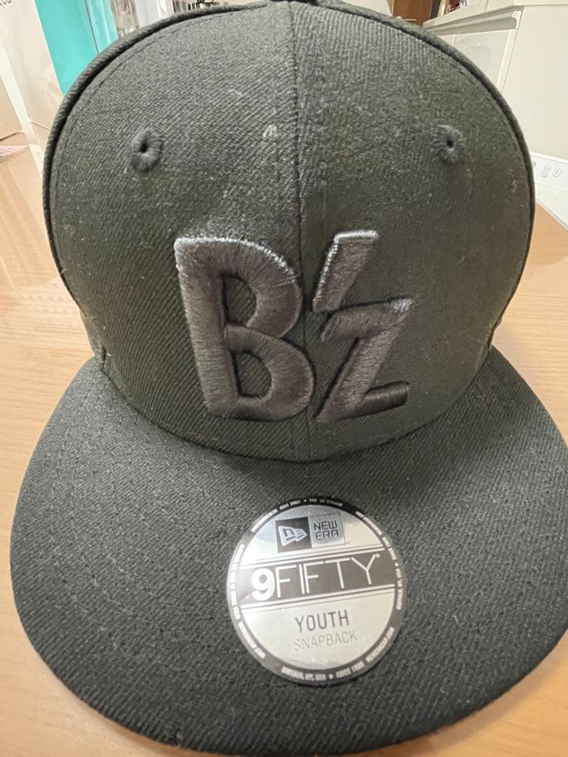 限界の値下げしました‼️B'z NEW ERA YOUTHサイズ - メルカリ