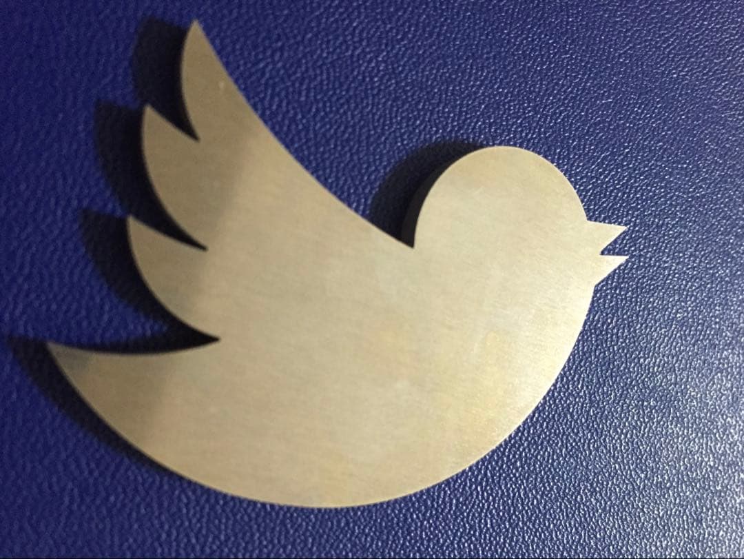 Twitterロゴ 3840px-Twitter_and_X_logos.svg.png