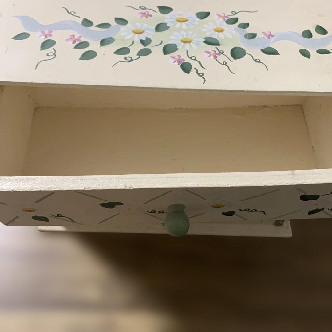 アンティークレトロ☆マーガレット☆ペイントデザイン☆ミニチェスト