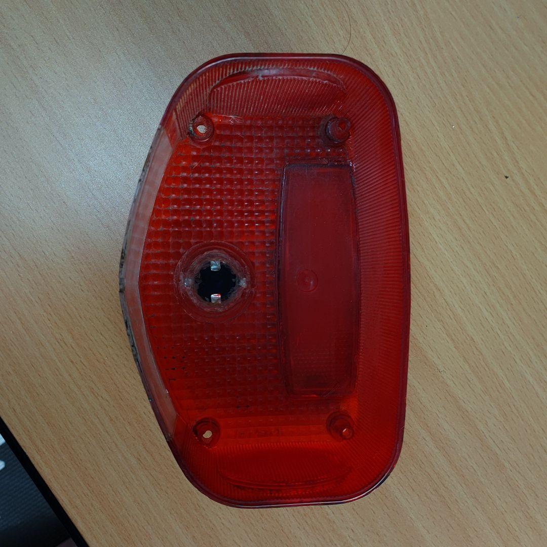 GS400 希少、ブルードット付テールレンズ