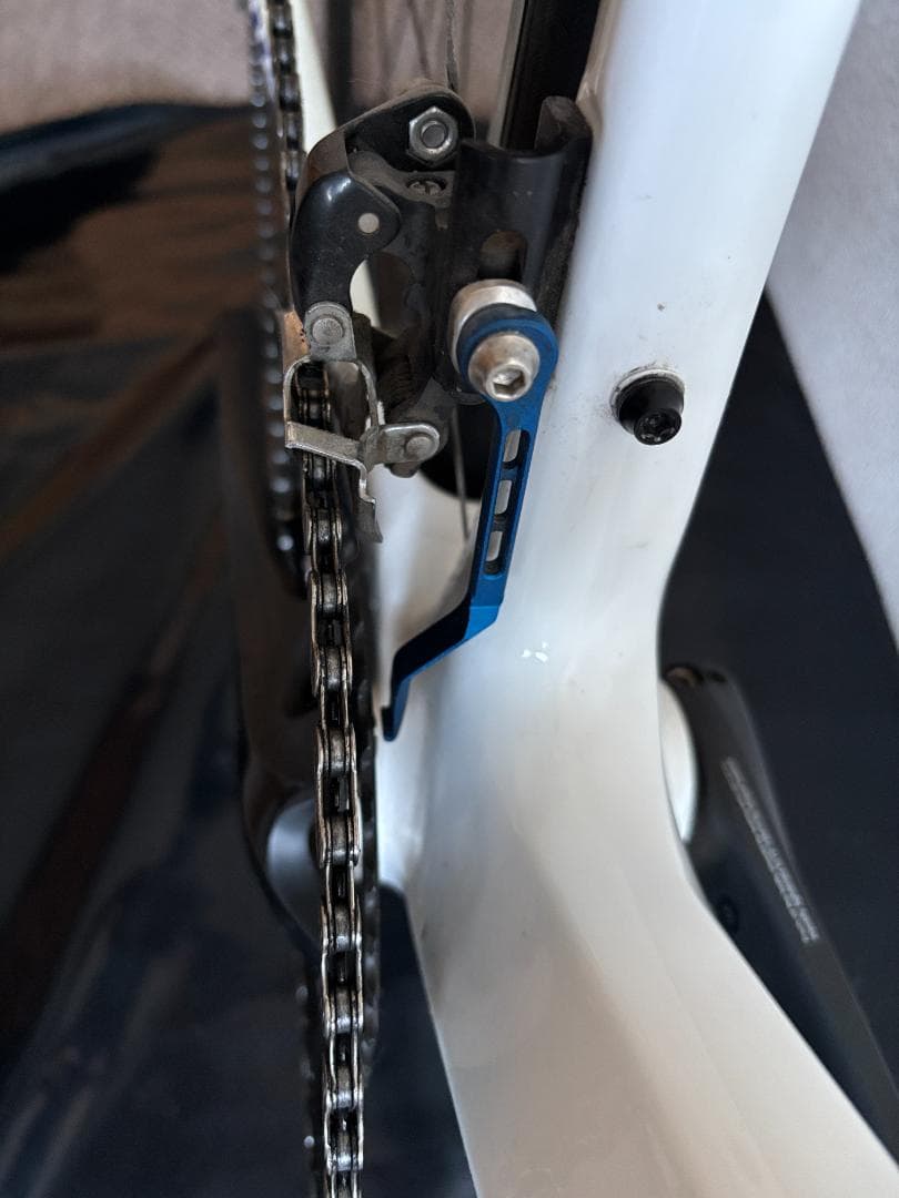 GIANT DEFY COMPOSITE3　2013　105に変更　札幌