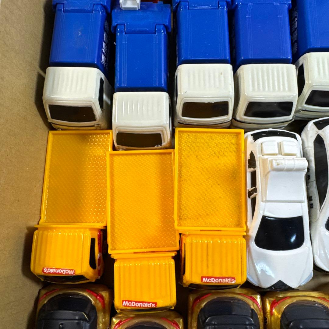 TOMICA トミカ トミー ミニカー 53台まとめ 消防車 救急車 パトカー