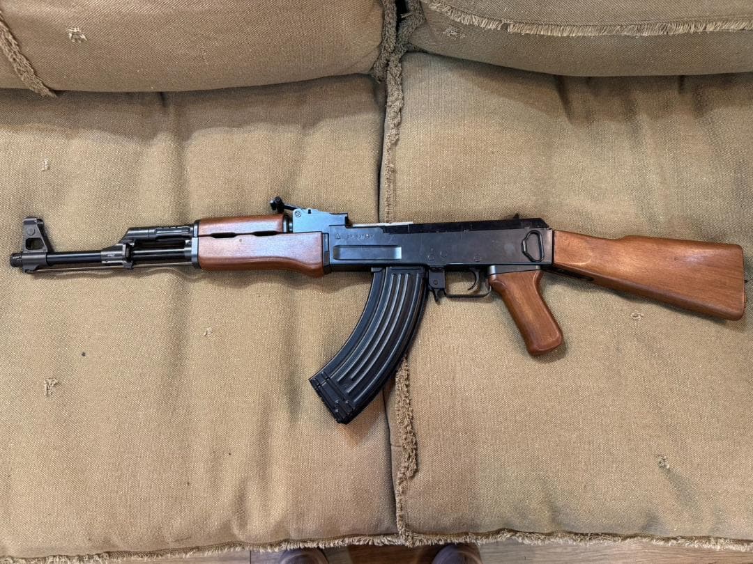 m*i様 E117◆東京マルイ　スタンダード電動ガン　トイガン　AK47　エアガ