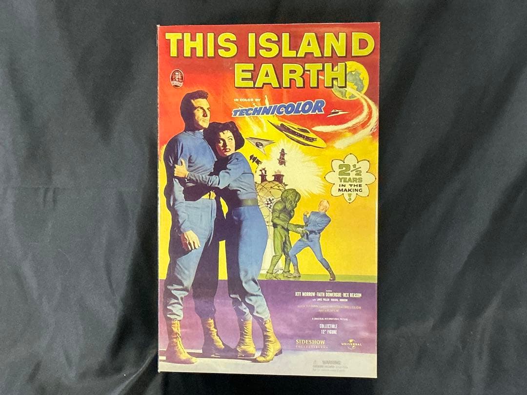 メタルーナミュータントサイドショー限定12インチフィギュア