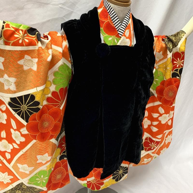 503ag11着物のみ□七五三 三歳 女児 着物&被布 金彩 梅 菊 □美品