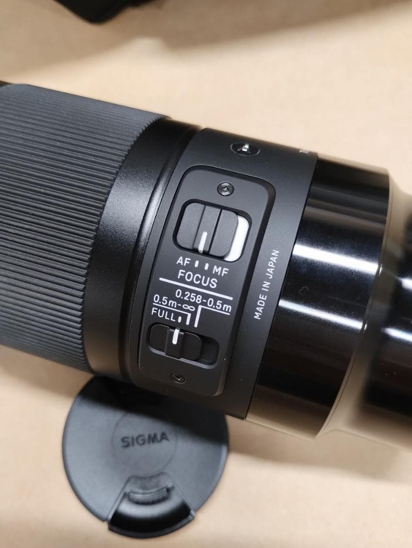 SIGMA 70mm F2.8 DG MACRO レンズ《SONY eマウント》