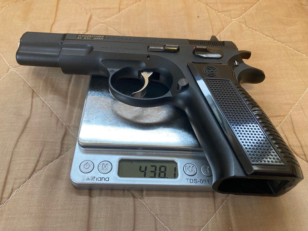 が*き様 重量感！ Cz75 ガスブローバック