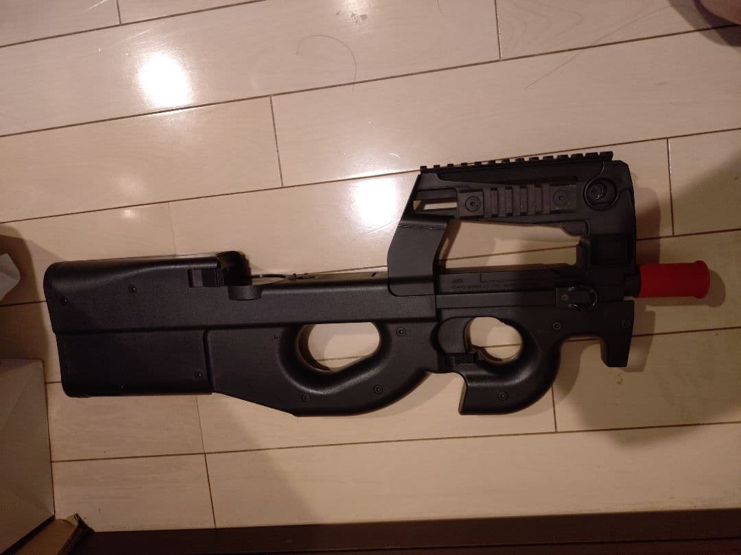 P90 マルイ　18禁