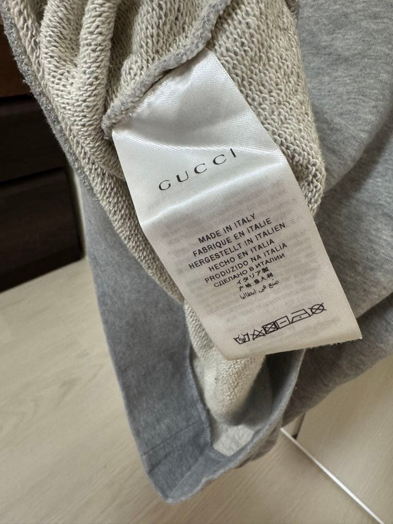 GUCCI グレー レオパード トレーナー