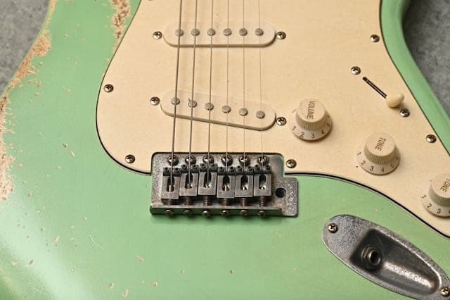 p*i様 オールラッカー　レリック加工　ストラトキャスタータイプ　コンポーネント