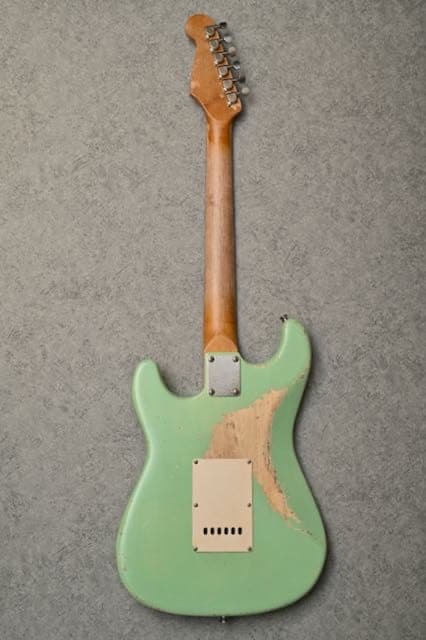 p*i様 オールラッカー　レリック加工　ストラトキャスタータイプ　コンポーネント