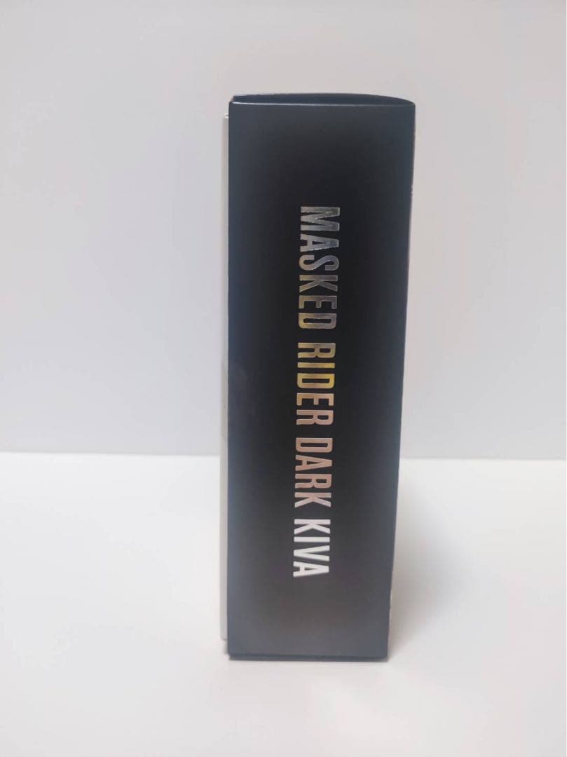 新品未開封　S.H.Figuarts 真骨彫製法 仮面ライダーダークキバ