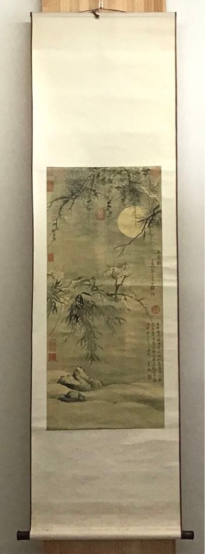 K茶道具　掛軸　「梅花の図」(五清図)印刷？　作者不明　配送用桐箱　S179KJ K茶道具 掛軸 「梅花の図」(五清図)印刷？ 作者不明 配送用桐箱