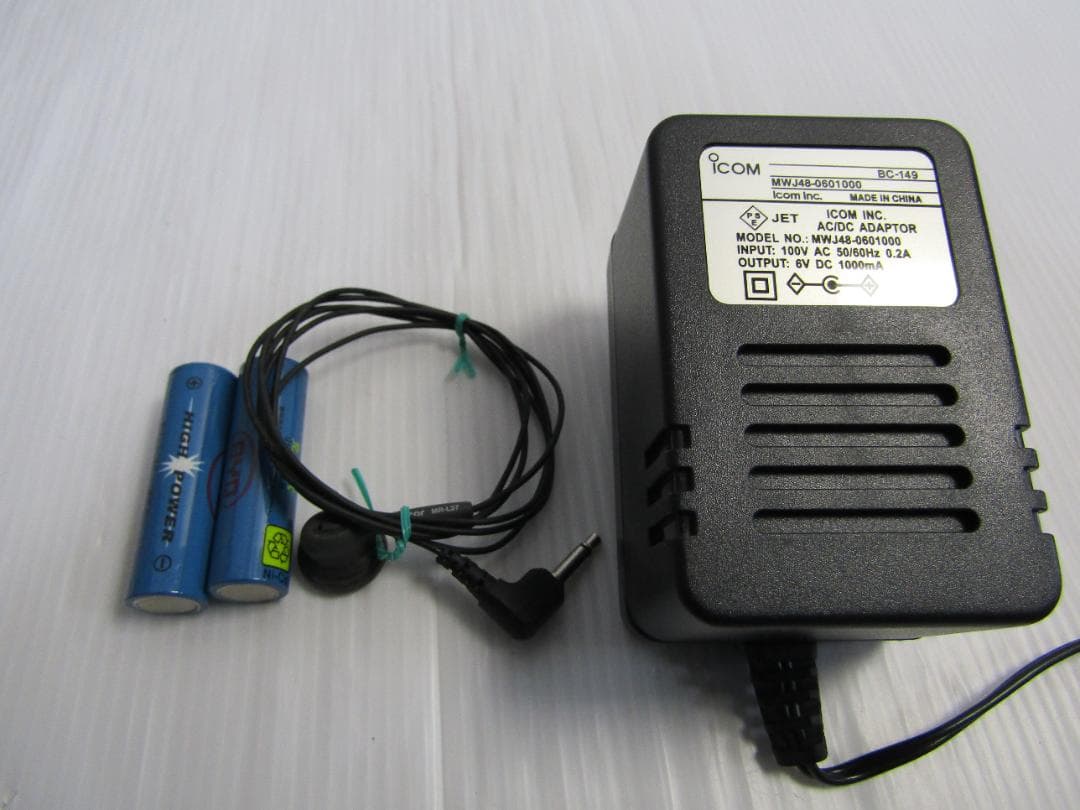 A3131 アイコム ICOM IC-R5 受信機 広帯域