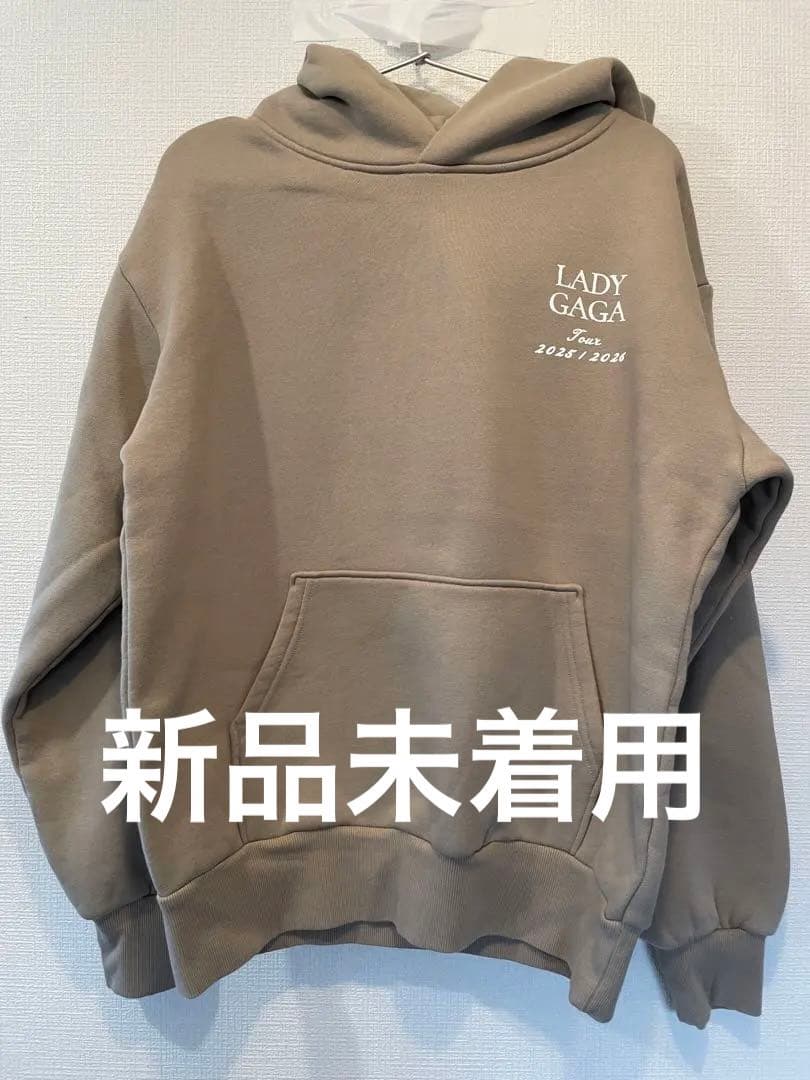 早い者勝ち] レディーガガ パーカー Mサイズ - メルカリ