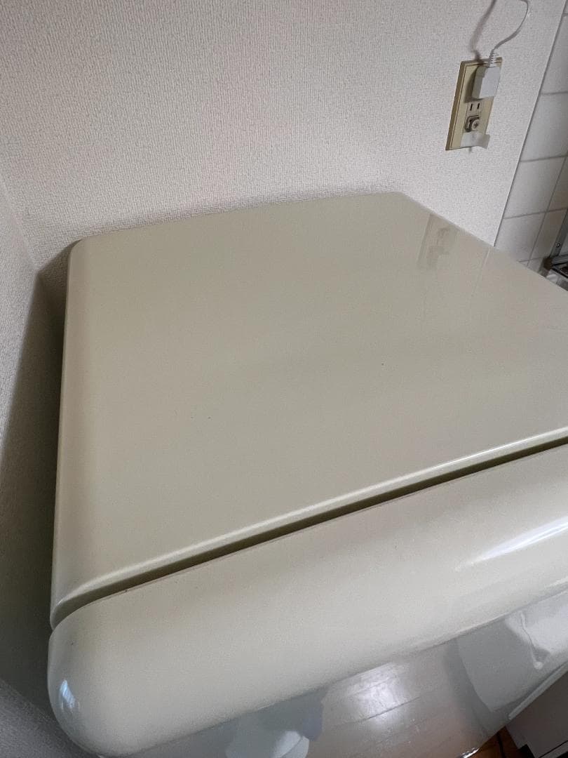 Grand Line ホワイト冷蔵庫 レトロスタイル 2ドア 2020年製