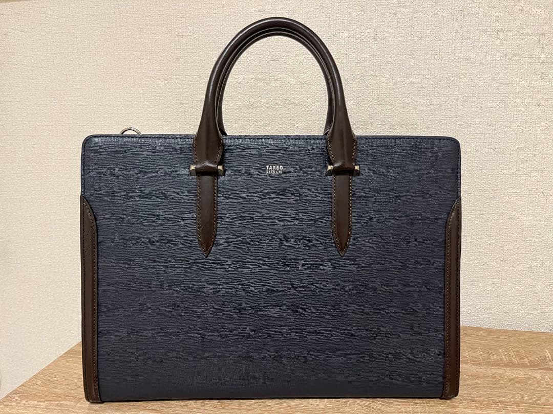 臣*様 TAKEO KIKUCHI ネイビー ビジネスバッグ