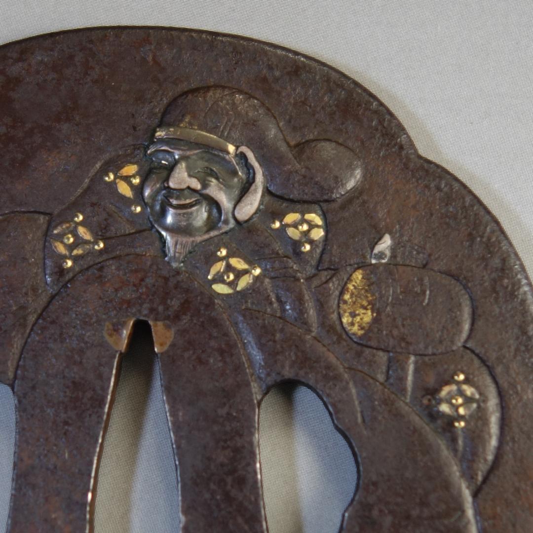 【 大黒天図鍔 】 鍔 鐔 鉄地 象嵌 刀装具 武具 骨董 アンティーク