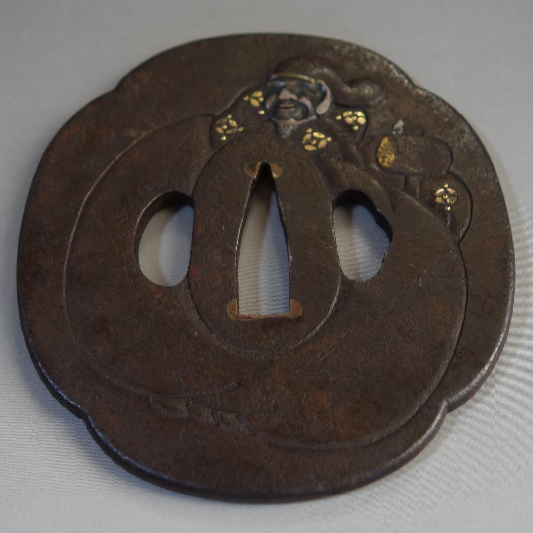 【 大黒天図鍔 】 鍔 鐔 鉄地 象嵌 刀装具 武具 骨董 アンティーク