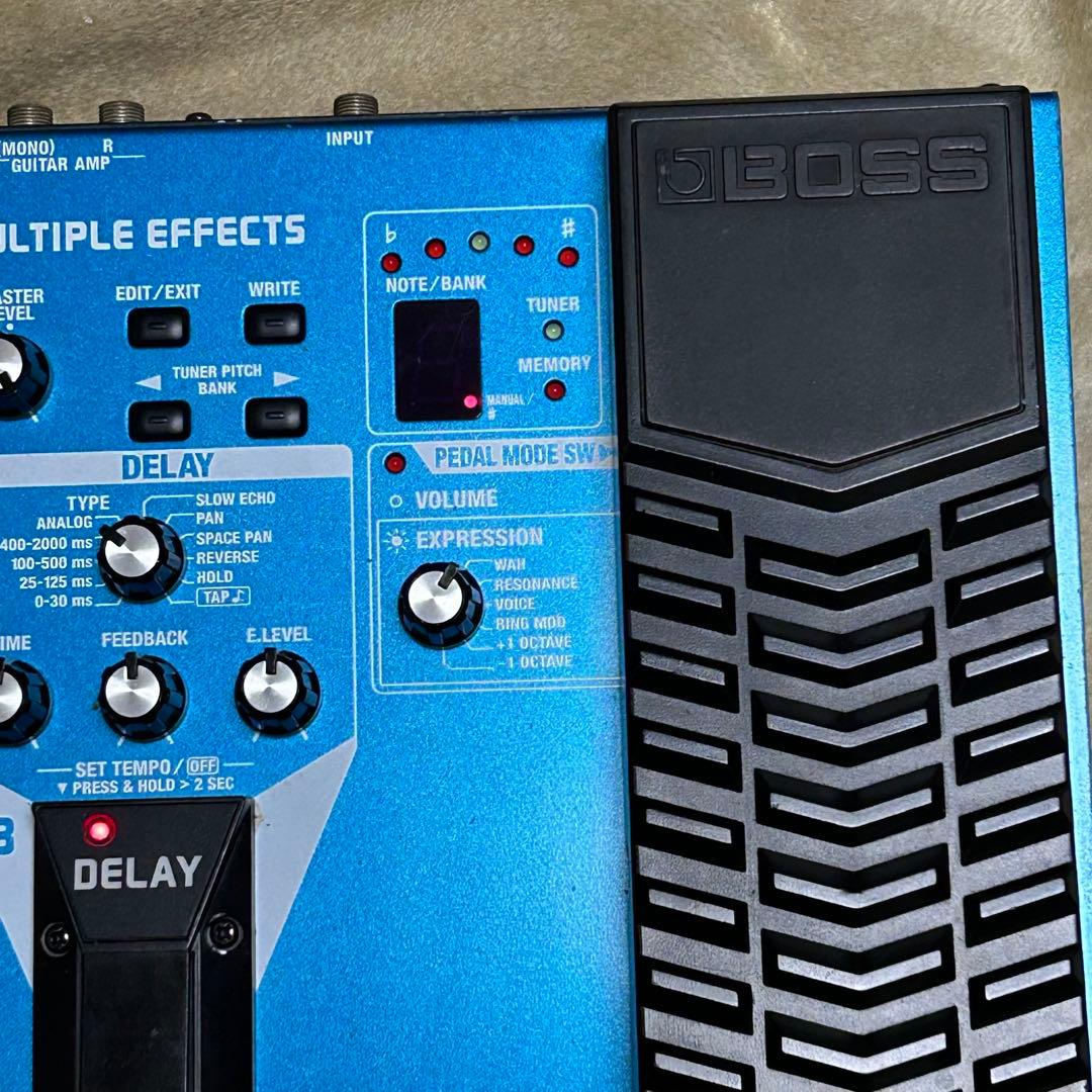 値下げ！完動品☆BOSS ME-50 マルチエフェクター 値下げ！完動品☆BOSS