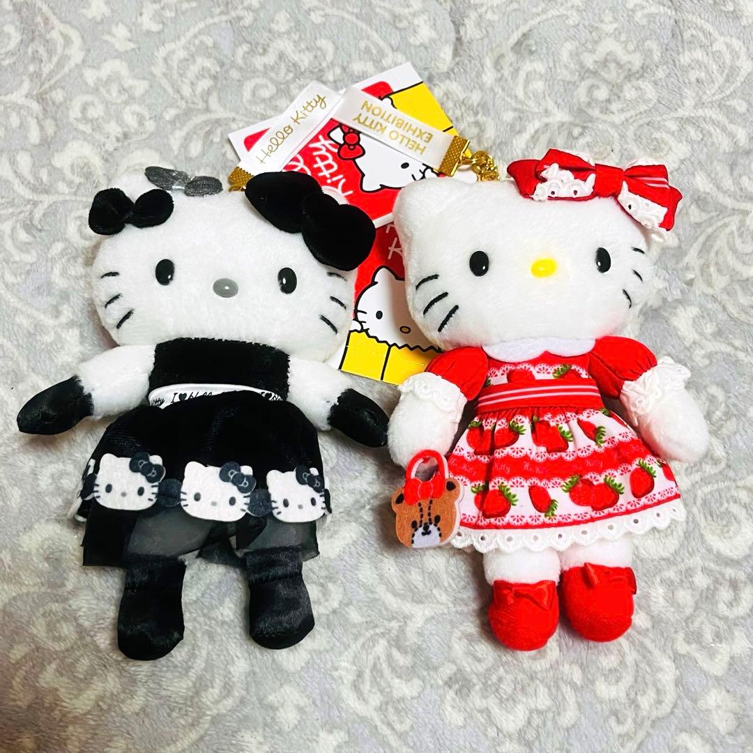 ハローキティ 展 マスコット モノトーンドレス いちごドレス - メルカリ