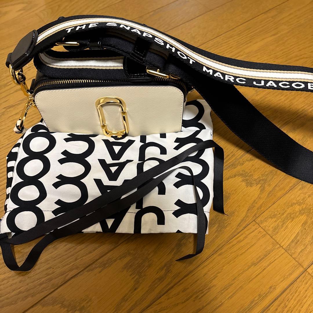 MARC JACOBS THE SNAPSHOT 新品未使用.